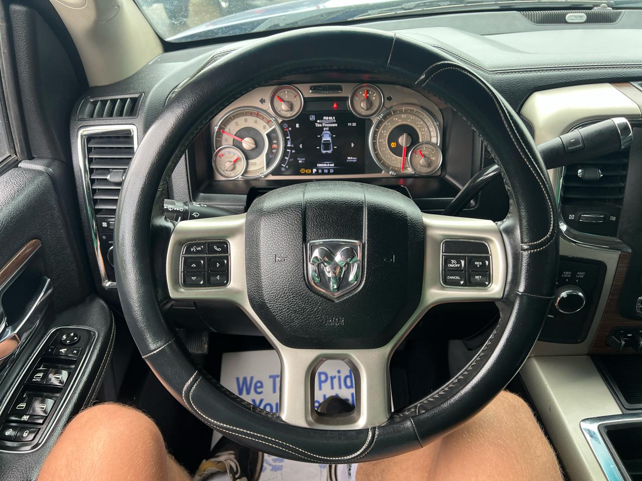 RAM 2500 4WD Crew Cab 149" Laramie 2014