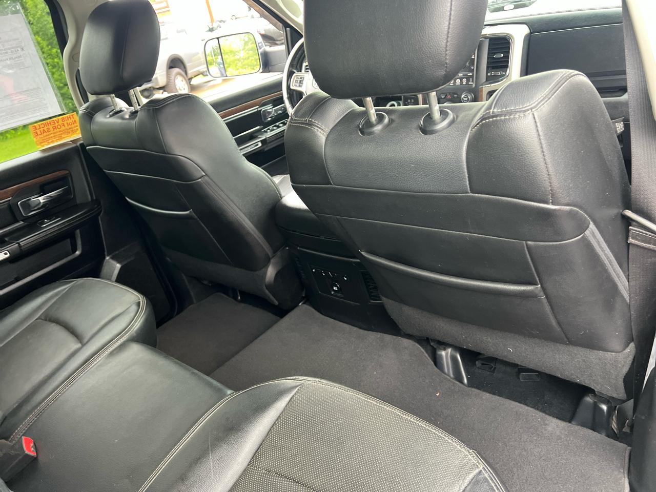 RAM 2500 4WD Crew Cab 149" Laramie 2014