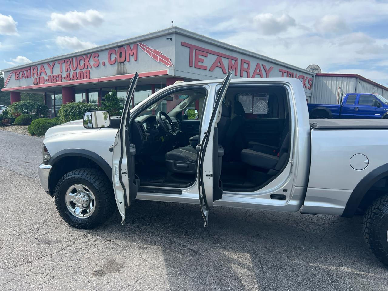 Dodge Ram 2500 4WD Crew Cab 149" ST 2010