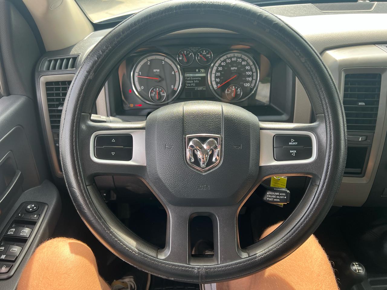 Dodge Ram 2500 4WD Crew Cab 149" ST 2010