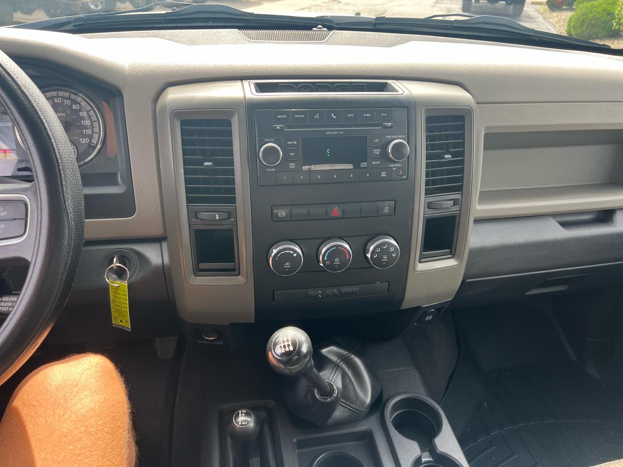 Dodge Ram 2500 4WD Crew Cab 149" ST 2010