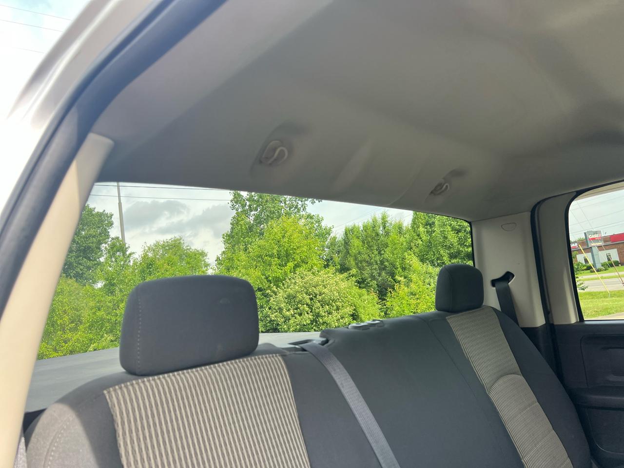 Dodge Ram 2500 4WD Crew Cab 149" ST 2010
