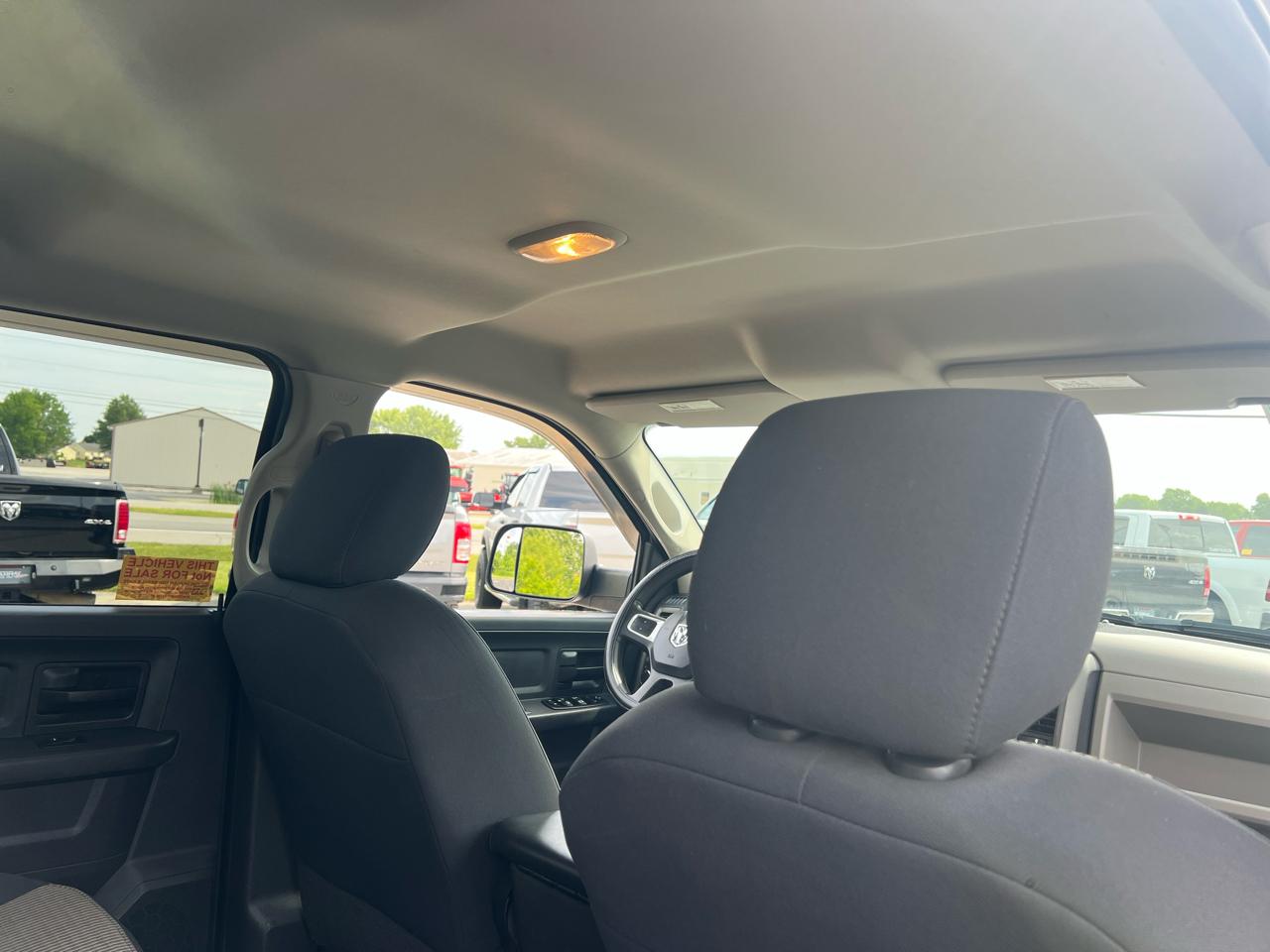Dodge Ram 2500 4WD Crew Cab 149" ST 2010