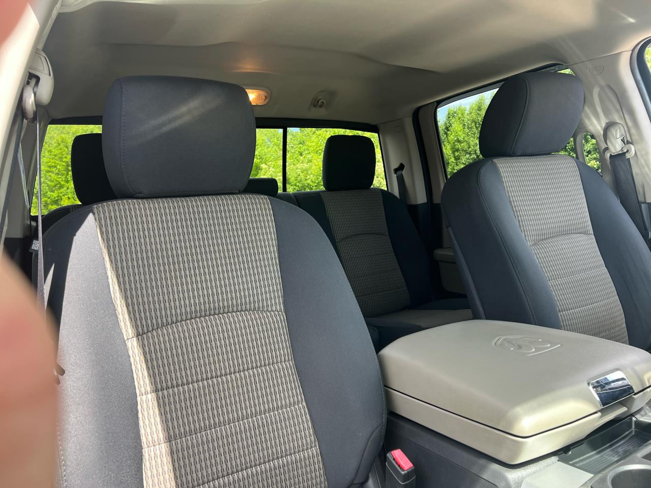 RAM 2500 4WD Crew Cab 149" Lone Star 2012