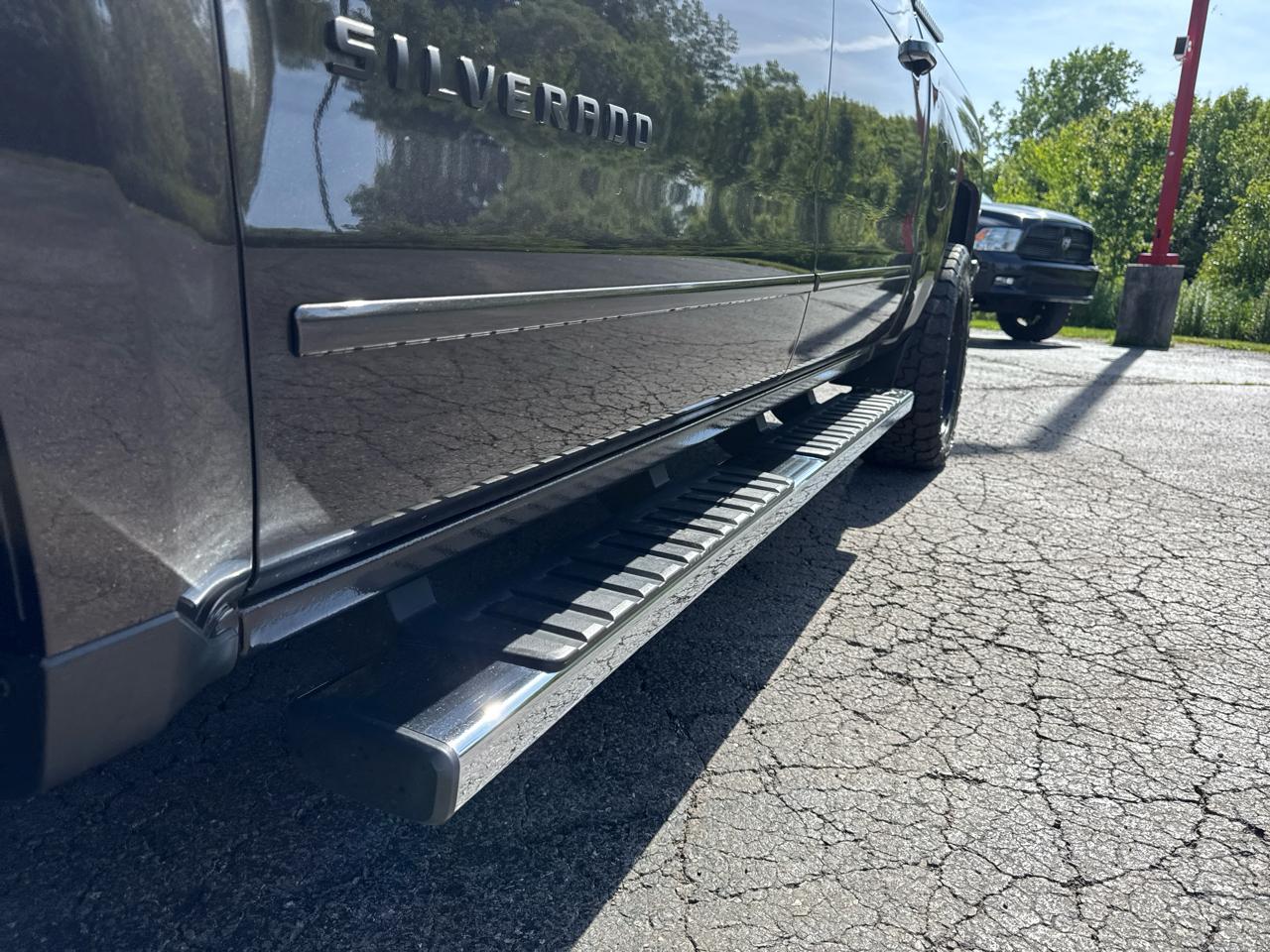 Chevrolet Silverado 1500 4WD Crew Cab 143.5" LT w/1LT 2015
