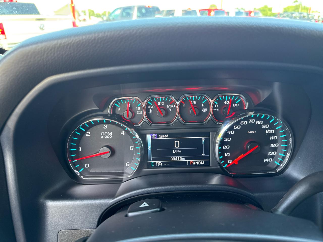 Chevrolet Silverado 1500 4WD Crew Cab 143.5" LT w/1LT 2015
