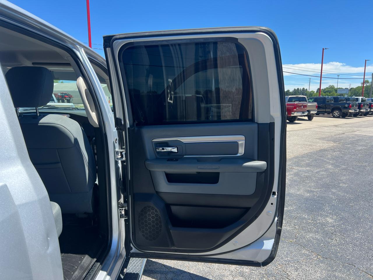 RAM 2500 4WD Crew Cab 149" Big Horn 2016