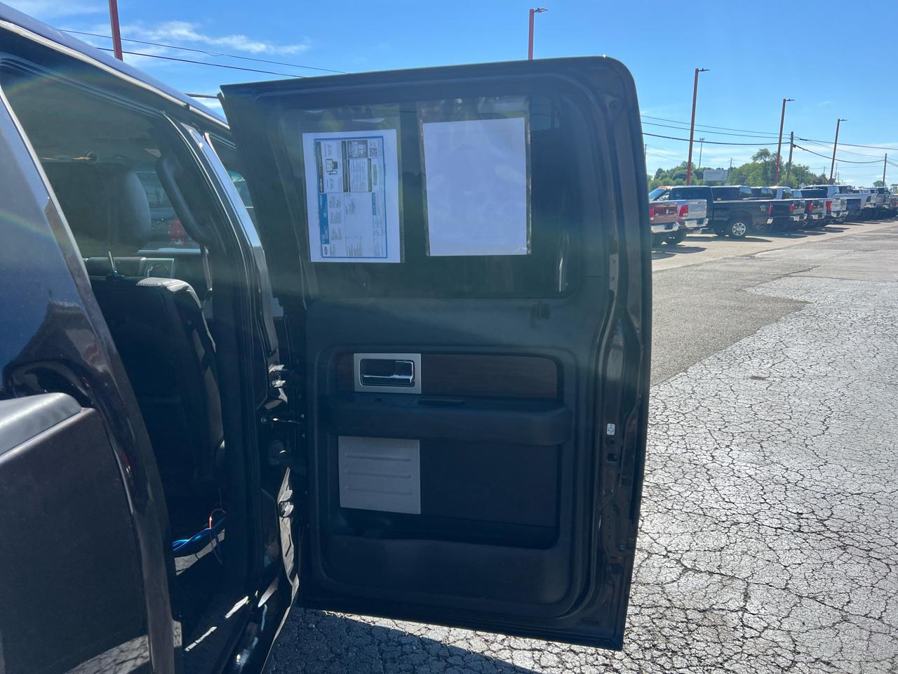 Ford F-150 4WD SuperCrew 145" Lariat 2014