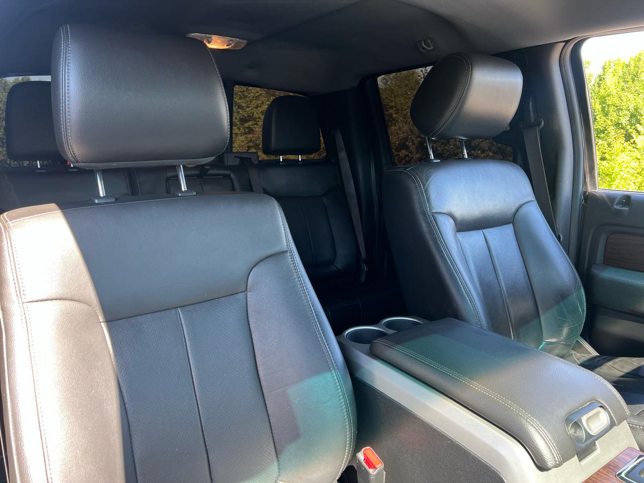 Ford F-150 4WD SuperCrew 145" Lariat 2014