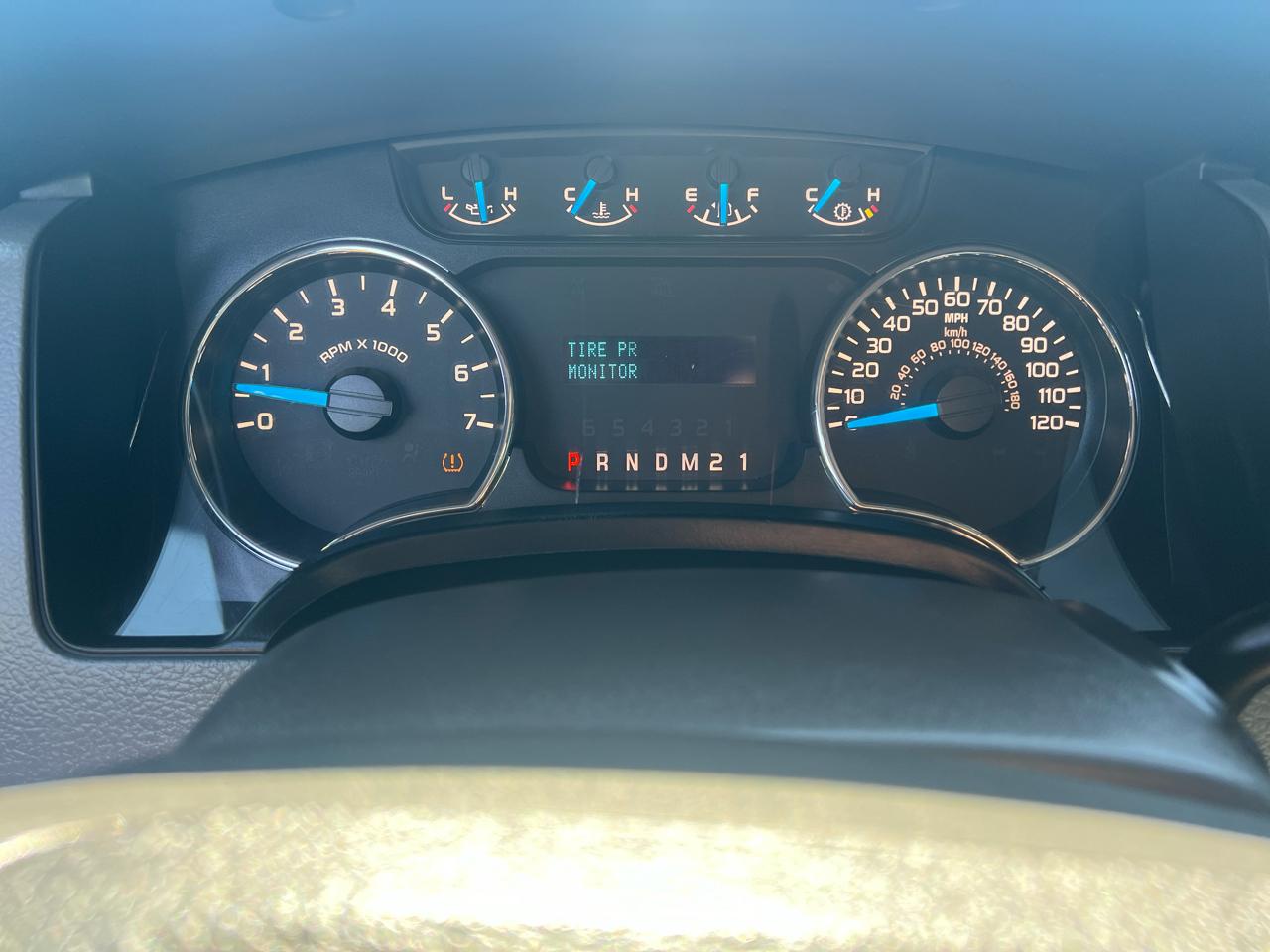 Ford F-150 4WD SuperCrew 145" Platinum 2014