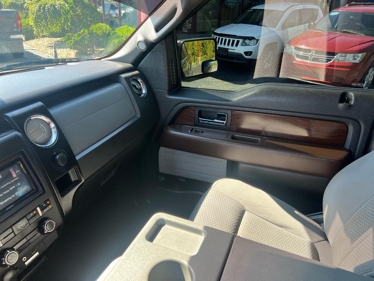 Ford F-150 4WD SuperCrew 145" Platinum 2014