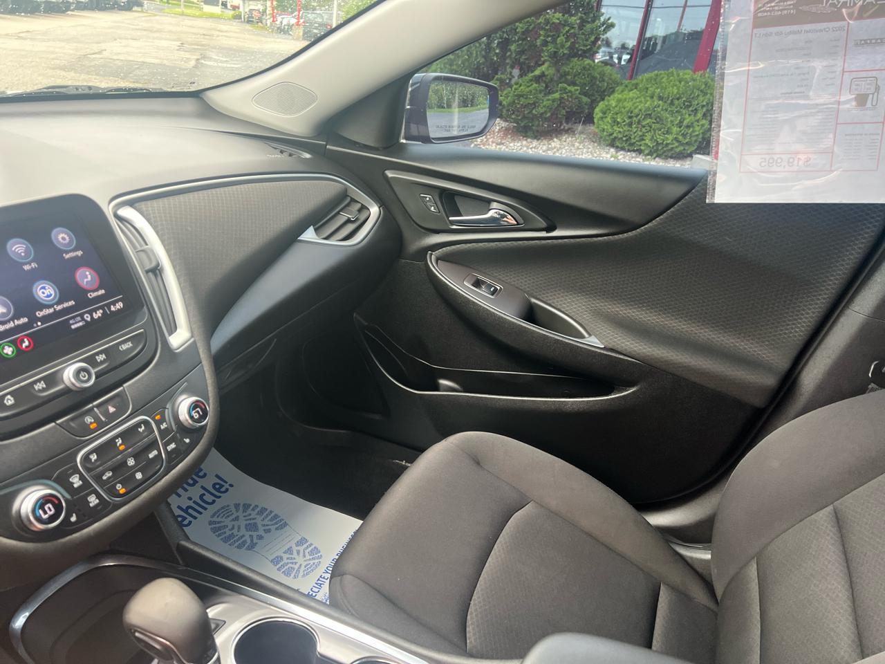 Chevrolet Malibu 4dr Sdn LT 2022