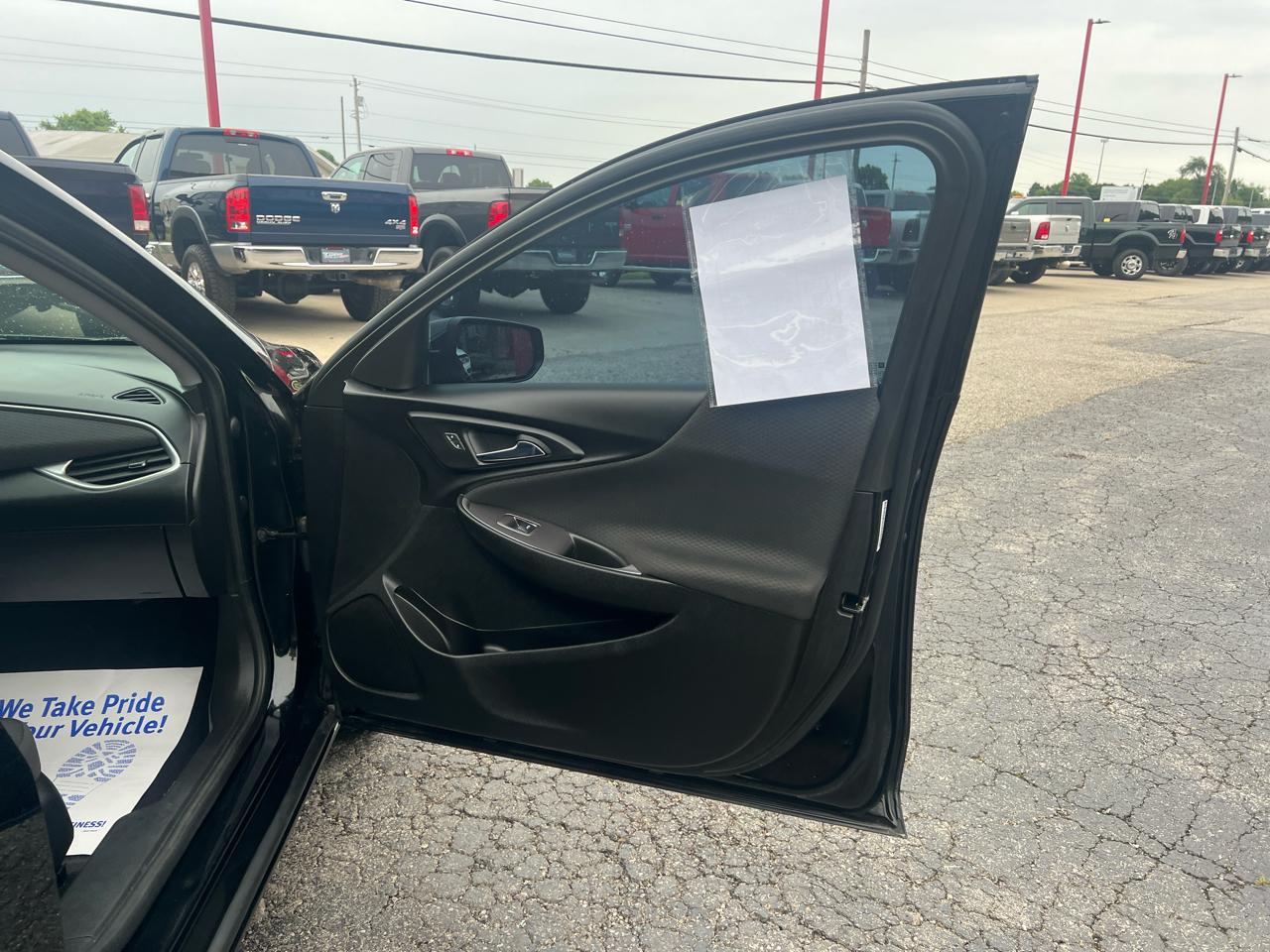 Chevrolet Malibu 4dr Sdn LT 2022