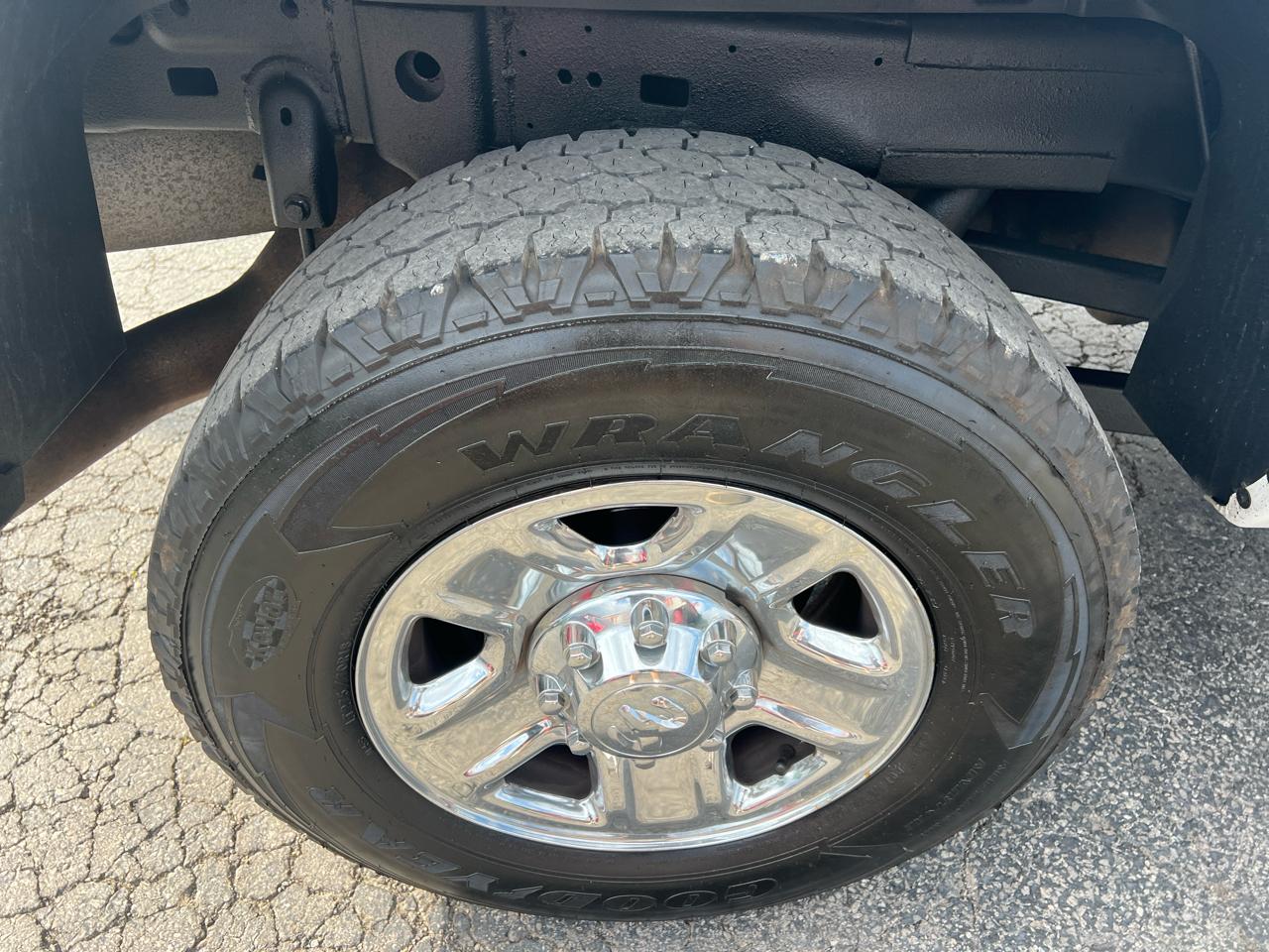 RAM 2500 4WD Crew Cab 149" SLT 2015