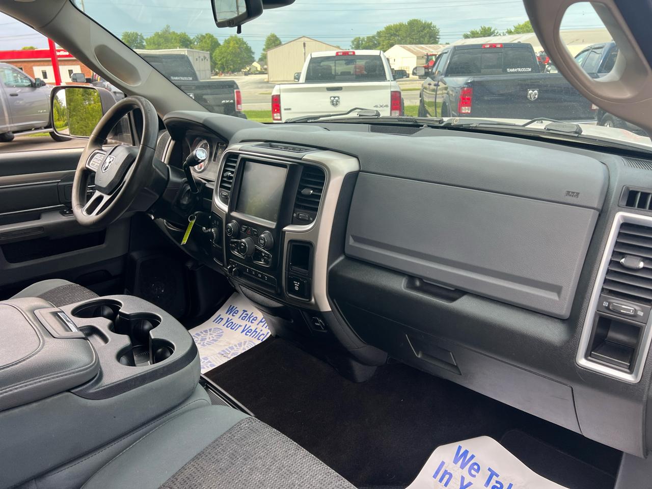 RAM 2500 4WD Crew Cab 149" SLT 2015
