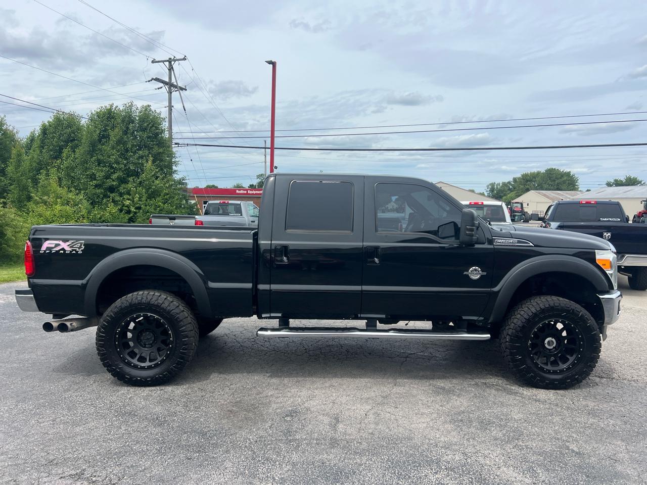 Ford Super Duty F-250 SRW 4WD Crew Cab 156" Lariat 2015