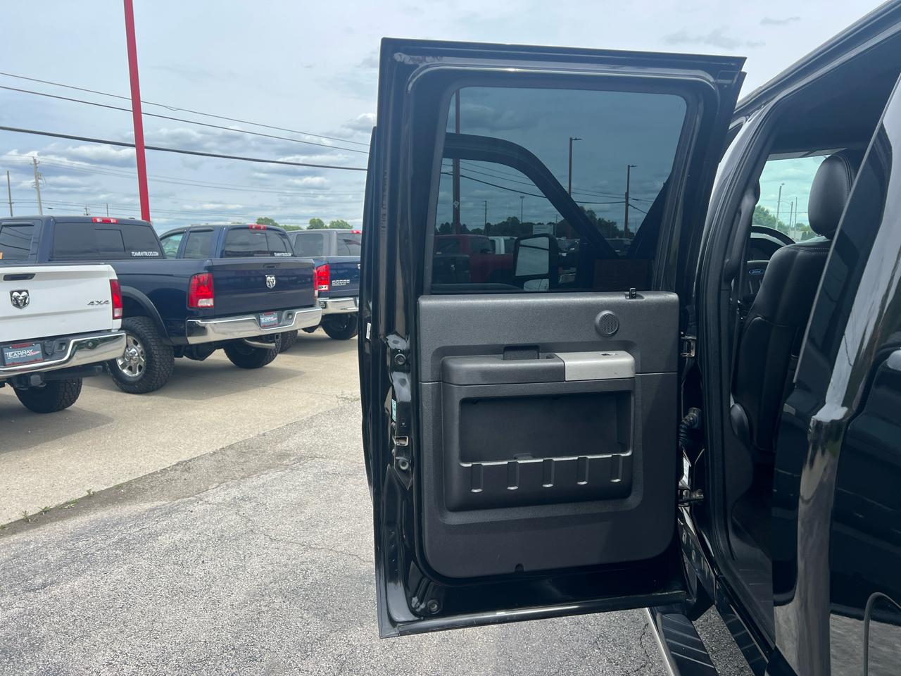 Ford Super Duty F-250 SRW 4WD Crew Cab 156" Lariat 2015