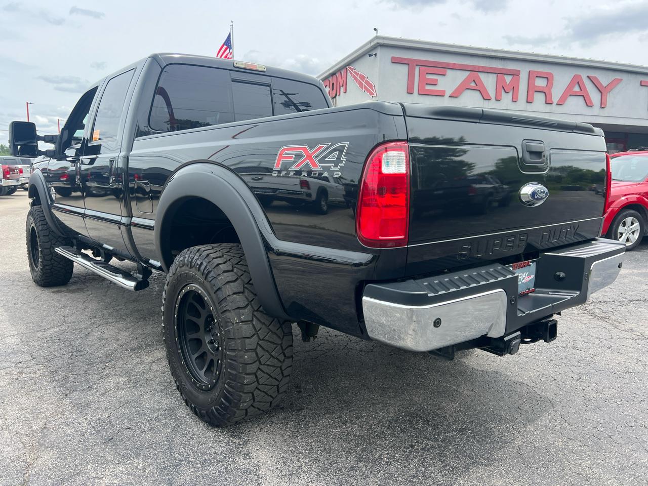 Ford Super Duty F-250 SRW 4WD Crew Cab 156" Lariat 2015