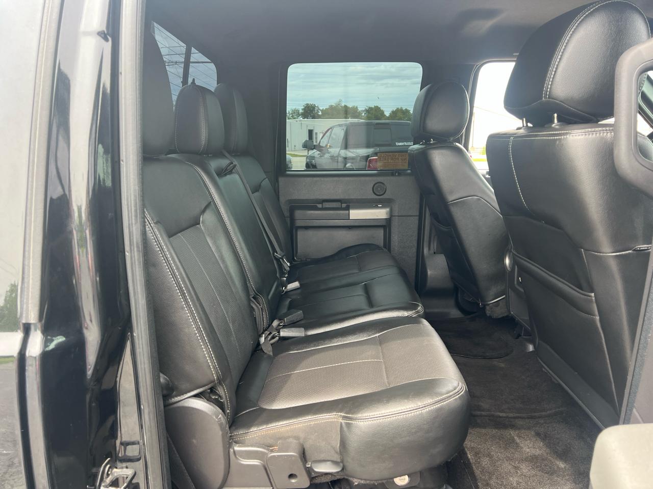 Ford Super Duty F-250 SRW 4WD Crew Cab 156" Lariat 2015
