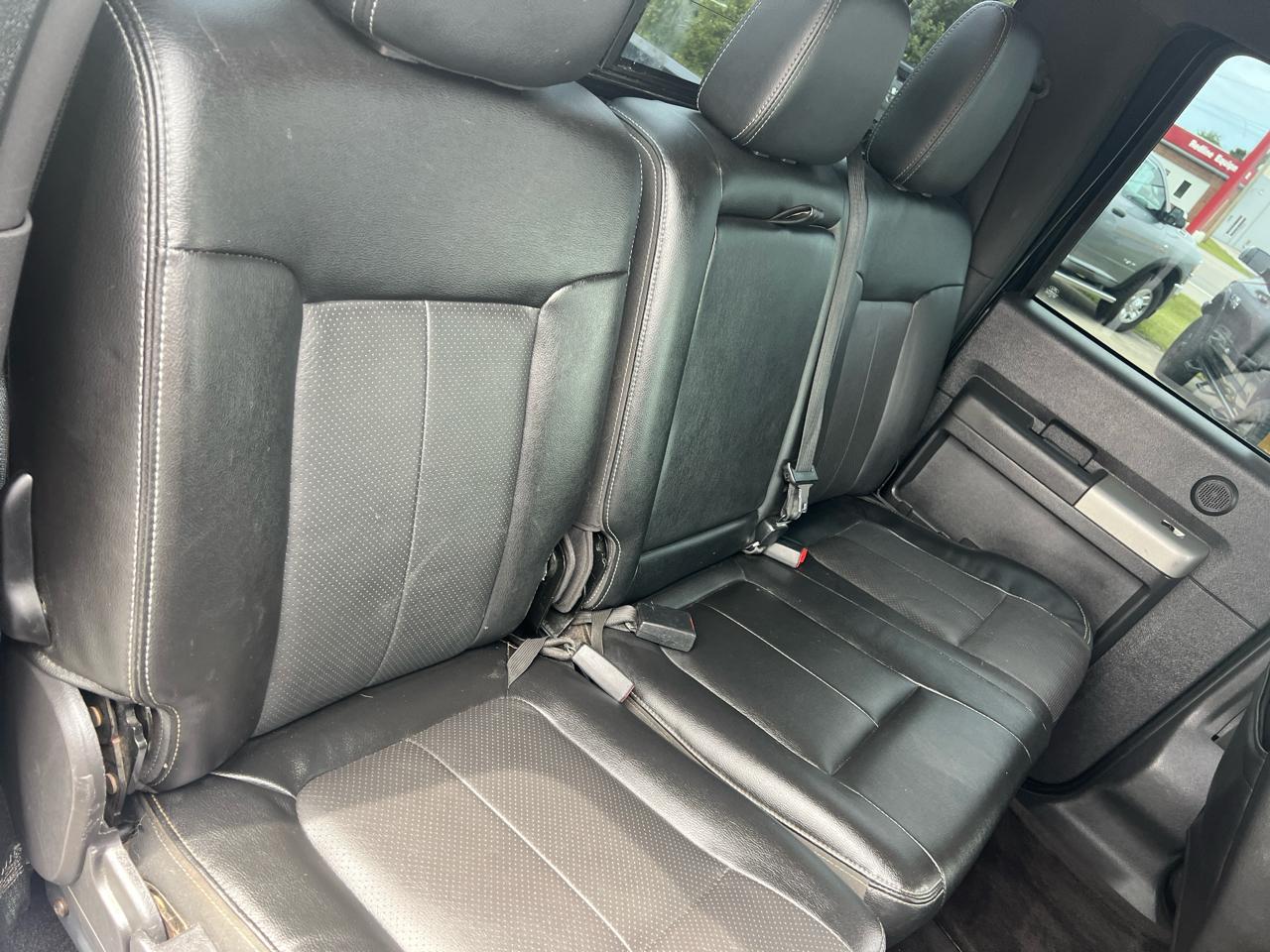 Ford Super Duty F-250 SRW 4WD Crew Cab 156" Lariat 2015