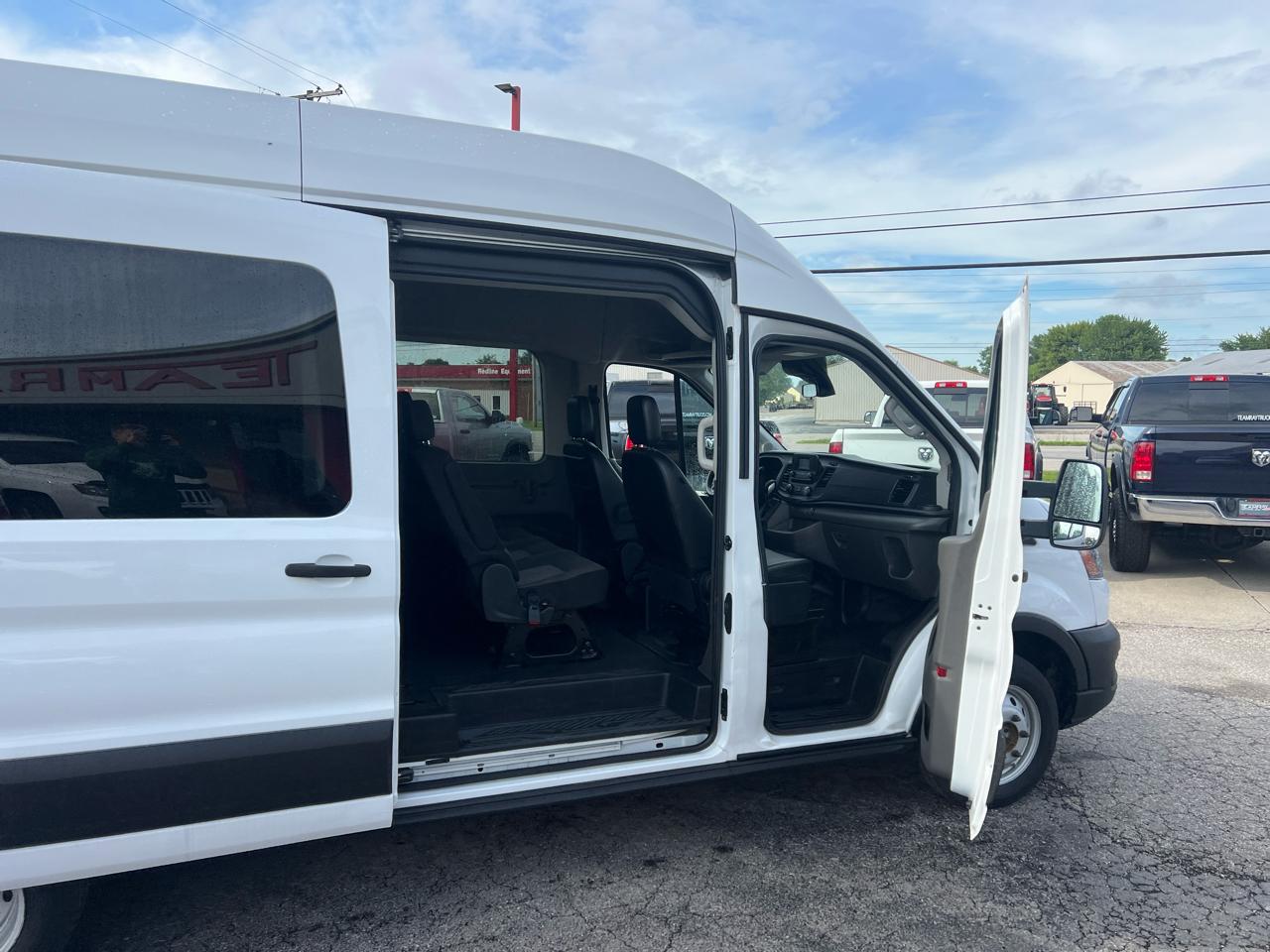 Ford Transit Passenger Wagon T-350 HD 148" EL High Roof XLT DRW RWD 2023