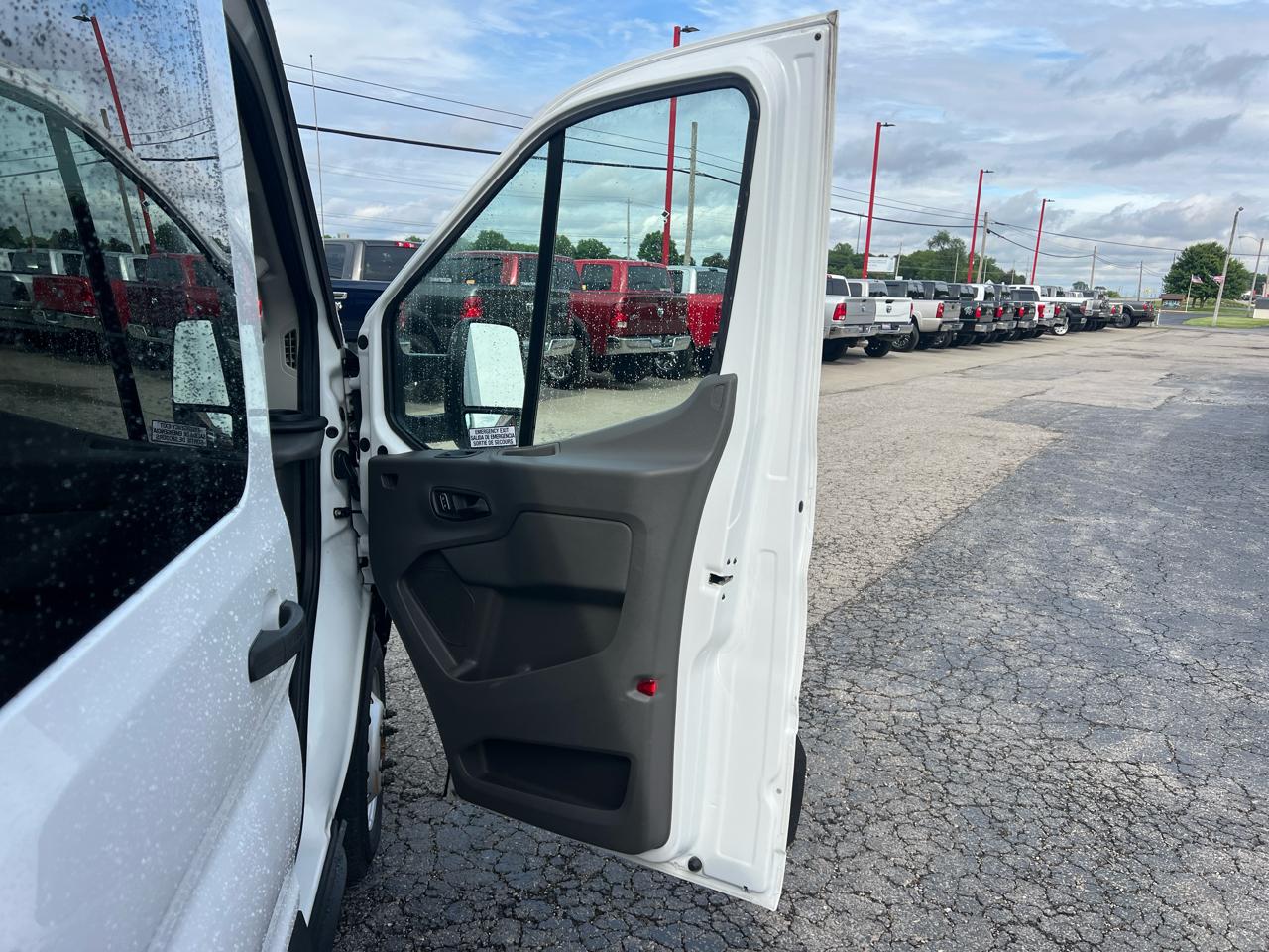 Ford Transit Passenger Wagon T-350 HD 148" EL High Roof XLT DRW RWD 2023