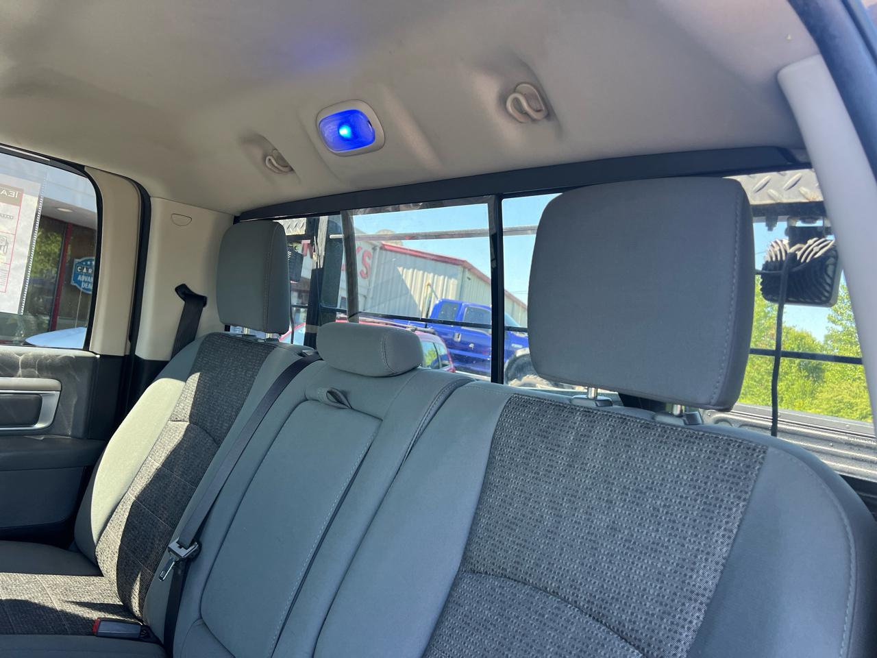 RAM 2500 4WD Crew Cab 169" SLT 2014