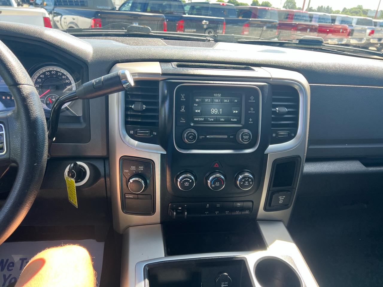 RAM 2500 4WD Crew Cab 169" SLT 2014
