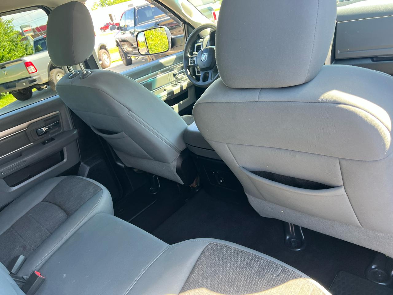 RAM 2500 4WD Crew Cab 169" SLT 2014