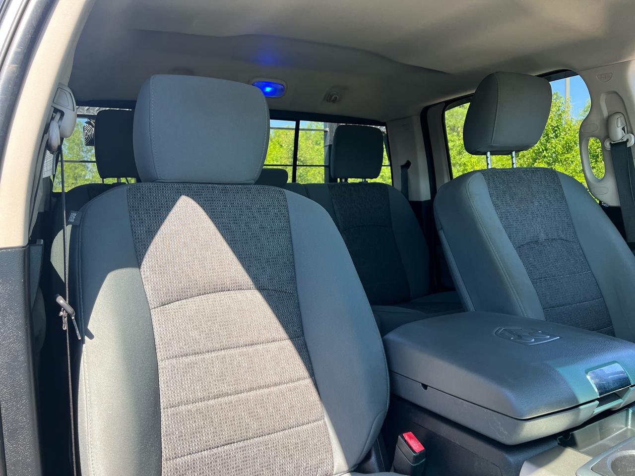 RAM 2500 4WD Crew Cab 169" SLT 2014