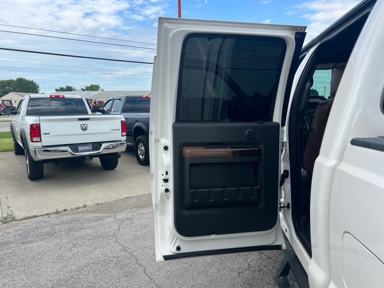 Ford Super Duty F-250 SRW 4WD Crew Cab 156" Platinum 2015