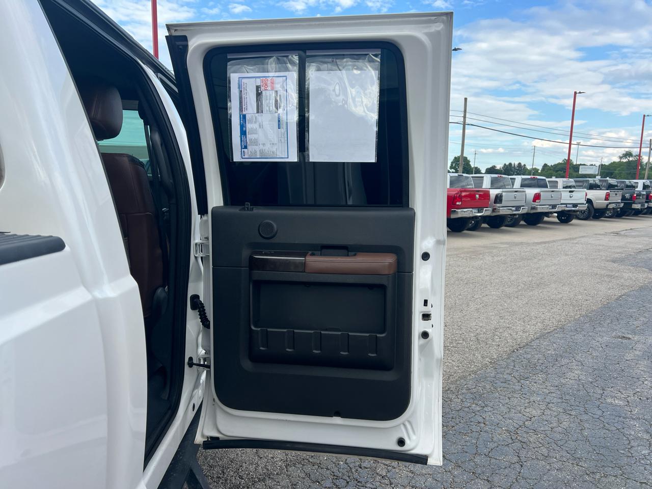 Ford Super Duty F-250 SRW 4WD Crew Cab 156" Platinum 2015