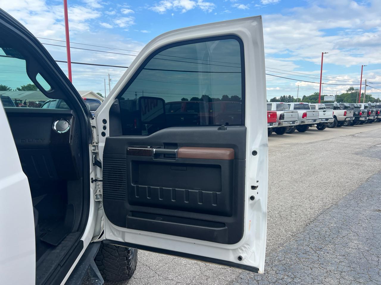Ford Super Duty F-250 SRW 4WD Crew Cab 156" Platinum 2015