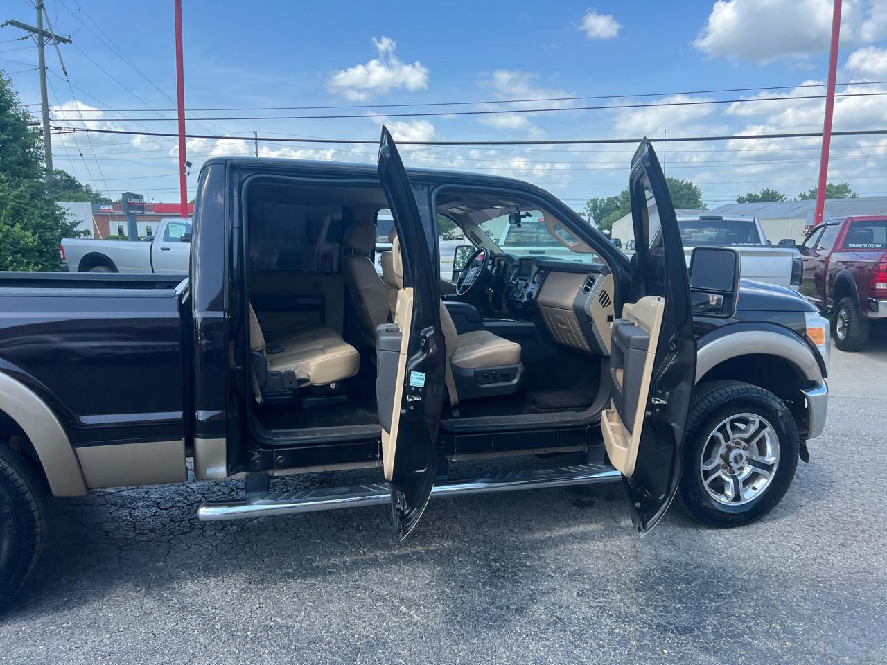 Ford Super Duty F-250 SRW 4WD Crew Cab 156" Lariat 2014