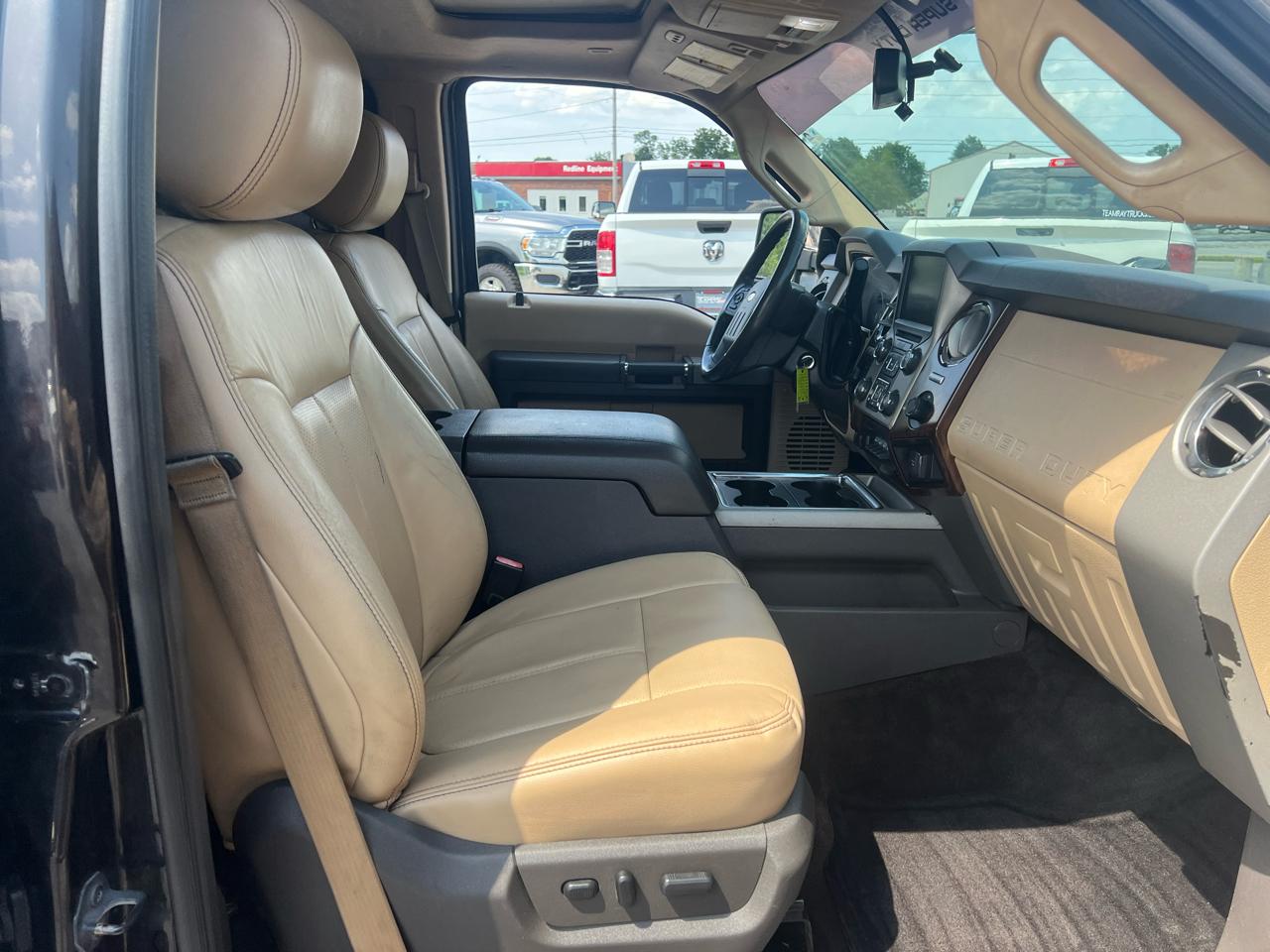 Ford Super Duty F-250 SRW 4WD Crew Cab 156" Lariat 2014