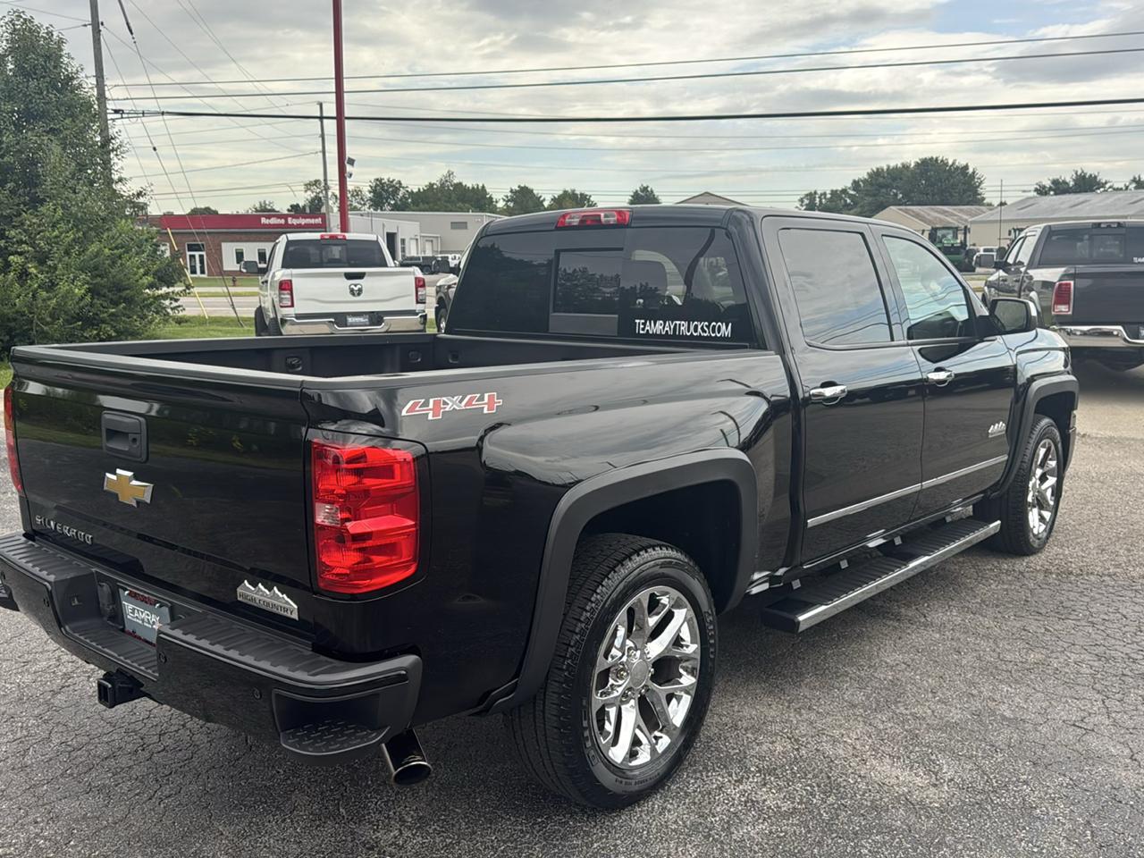 Chevrolet Silverado 1500 4WD Crew Cab 143.5" High Country 2014
