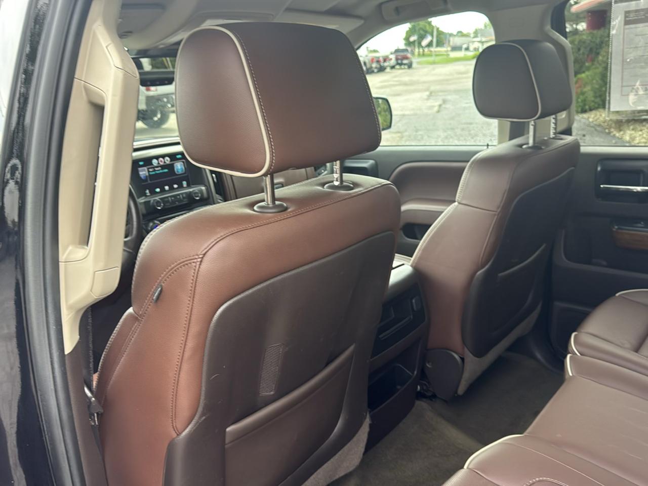 Chevrolet Silverado 1500 4WD Crew Cab 143.5" High Country 2014