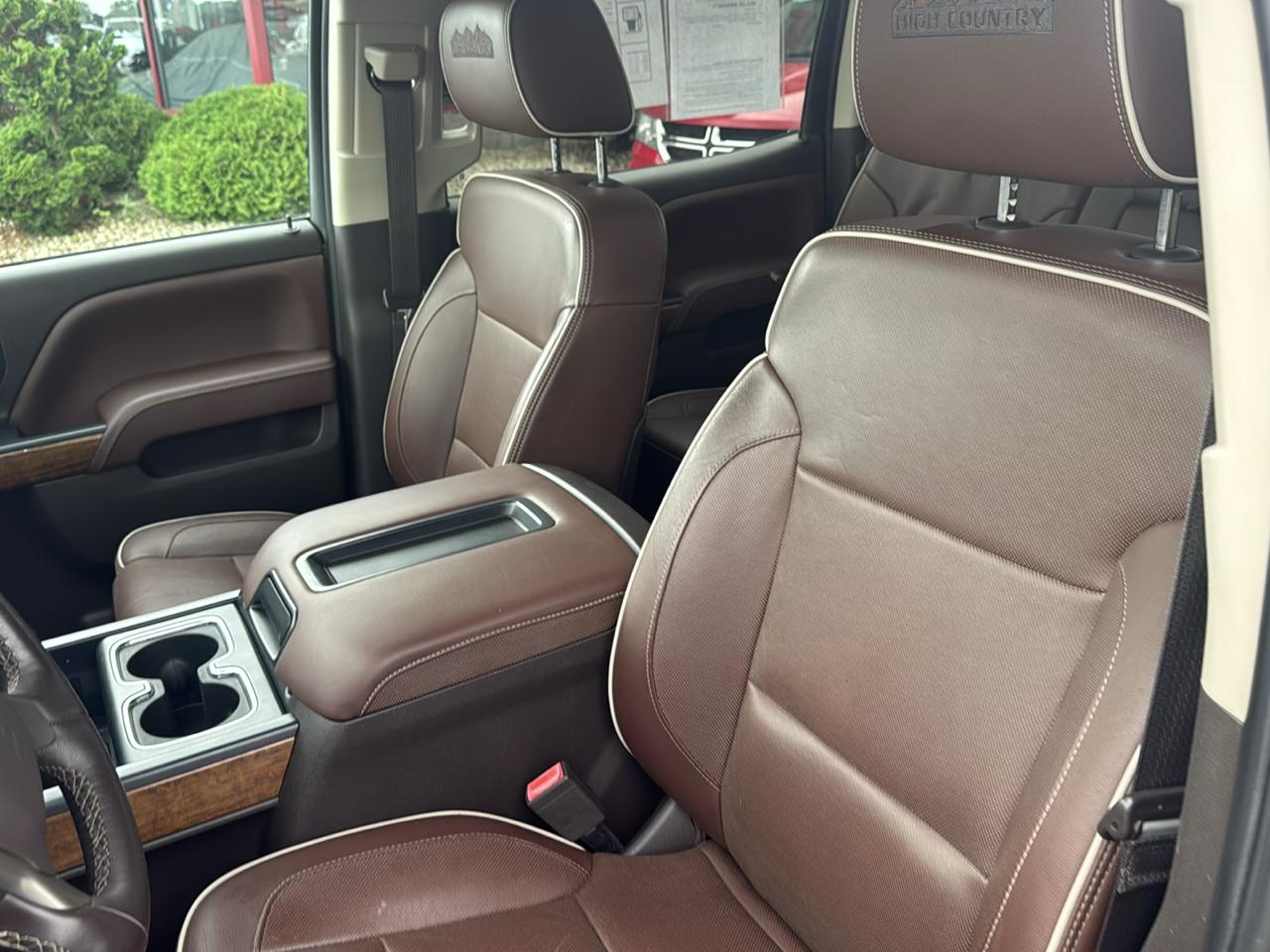 Chevrolet Silverado 1500 4WD Crew Cab 143.5" High Country 2014