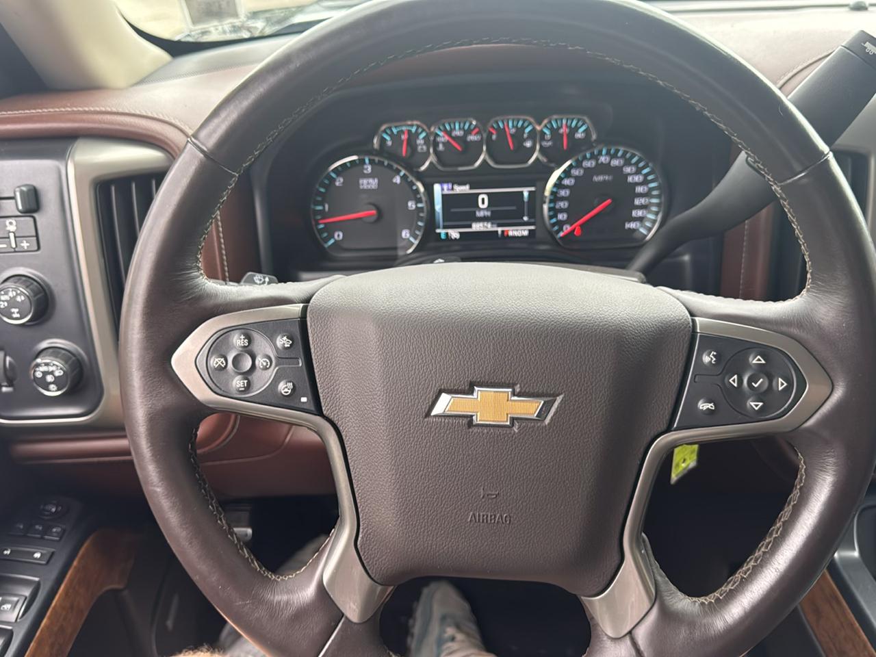 Chevrolet Silverado 1500 4WD Crew Cab 143.5" High Country 2014