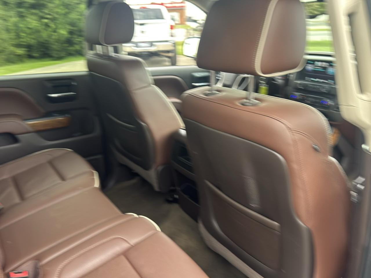 Chevrolet Silverado 1500 4WD Crew Cab 143.5" High Country 2014