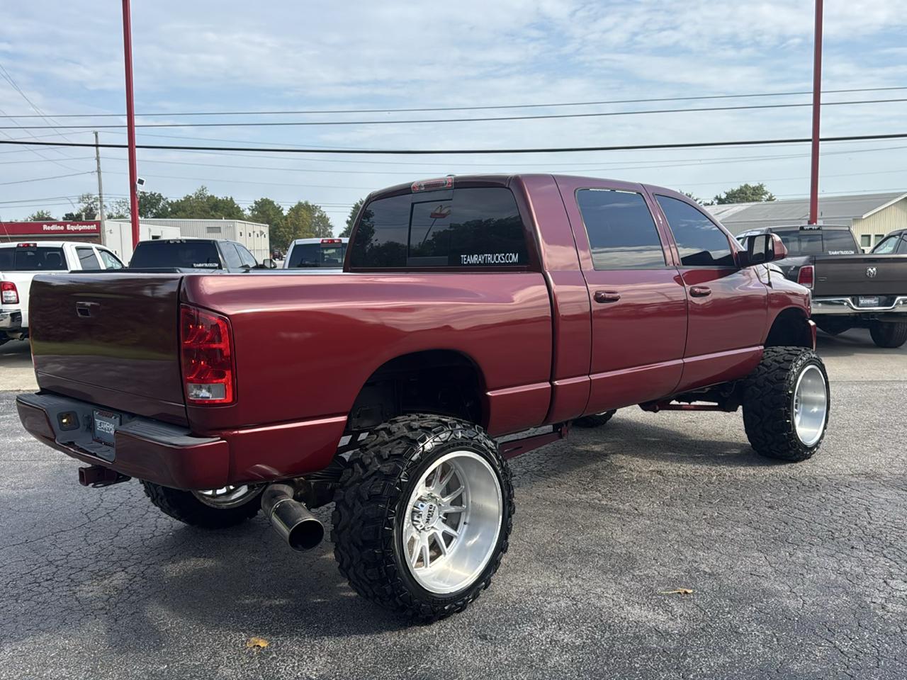 Dodge Ram 2500 4dr Mega Cab 160.5 4WD Laramie 2006