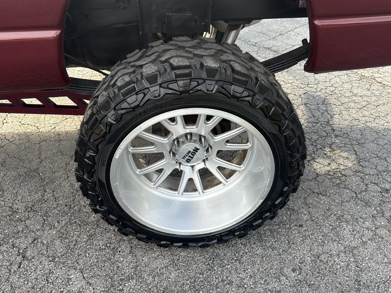 Dodge Ram 2500 4dr Mega Cab 160.5 4WD Laramie 2006