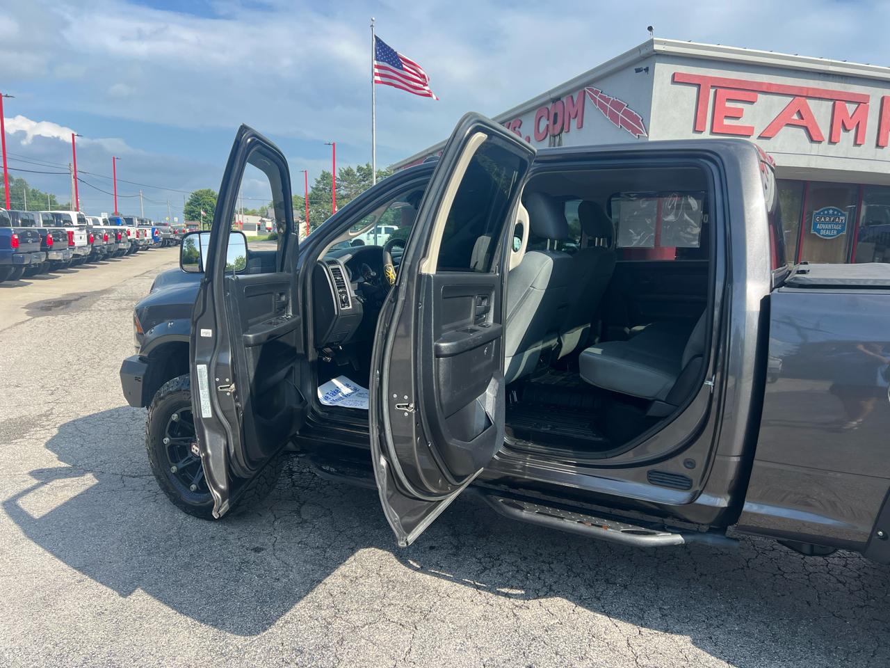 RAM 2500 4WD Crew Cab 149" Tradesman 2016