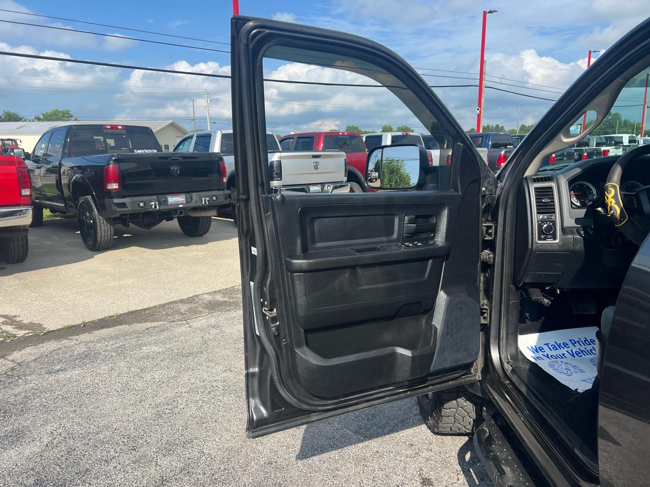 RAM 2500 4WD Crew Cab 149" Tradesman 2016