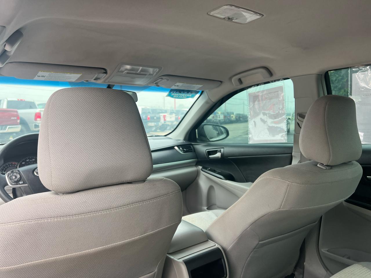 Toyota Camry 4dr Sdn I4 Auto XLE (Natl) 2013