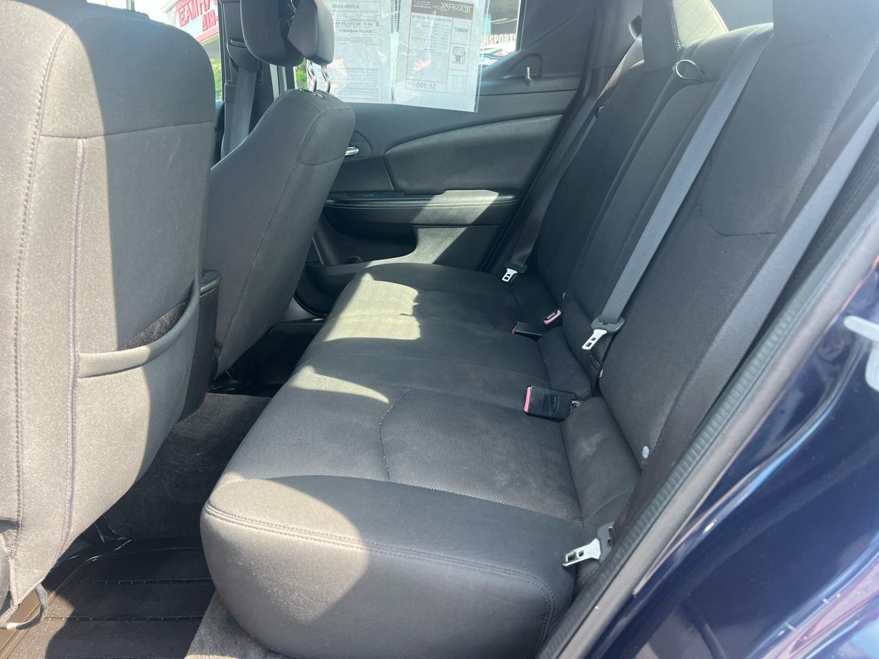 Dodge Avenger 4dr Sdn SE 2013