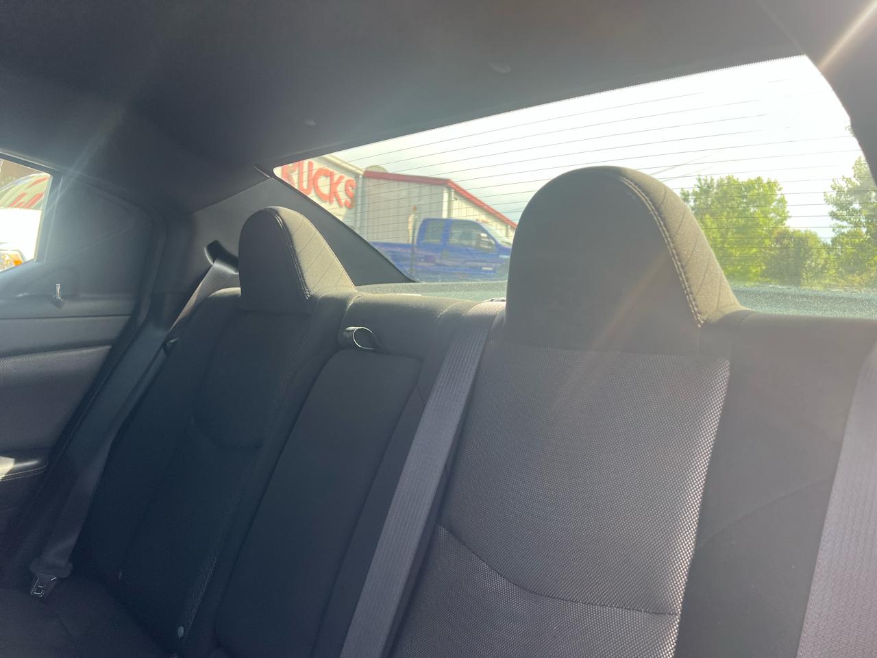 Dodge Avenger 4dr Sdn SE 2013