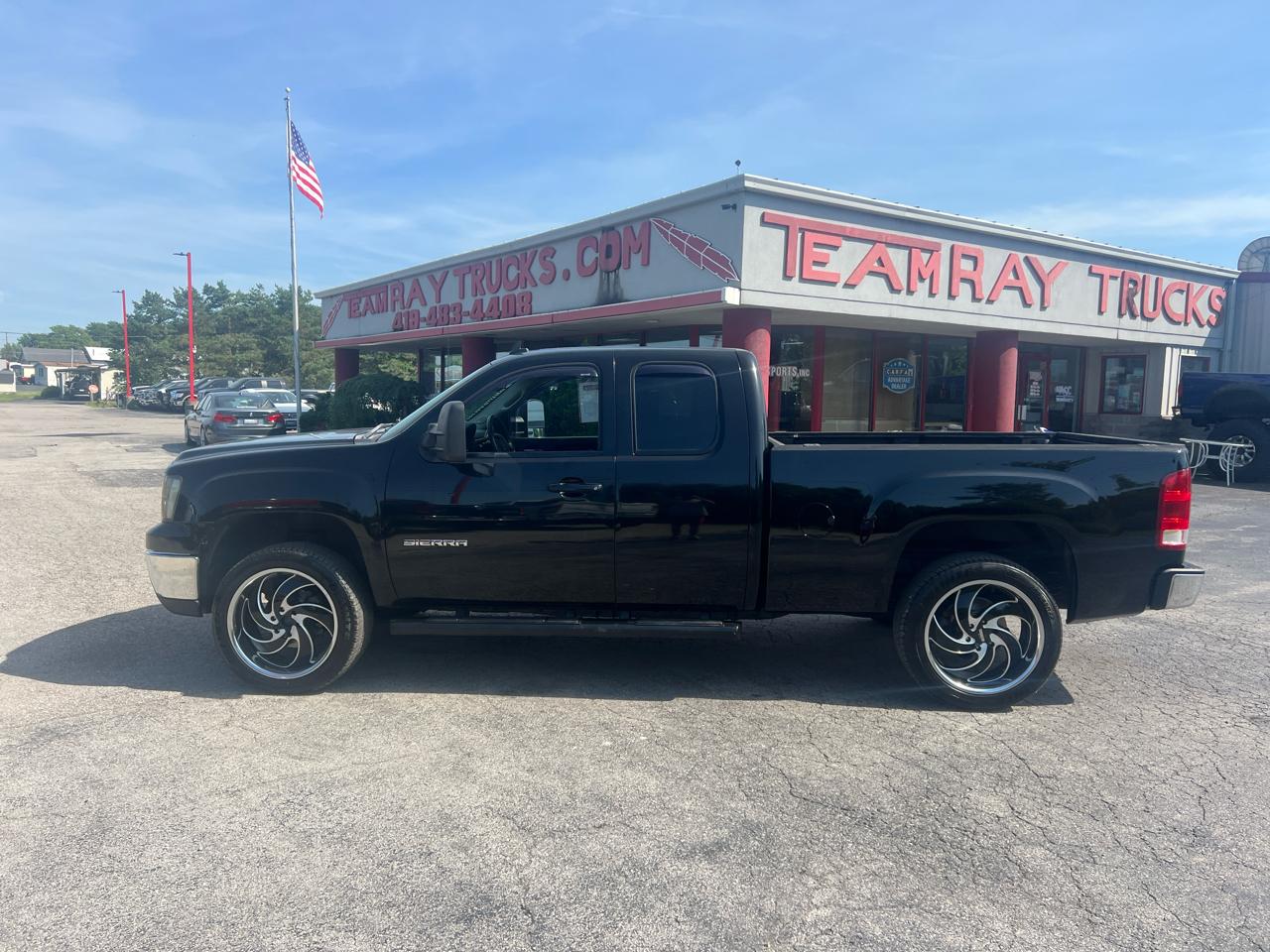 GMC Sierra 1500 4WD Ext Cab 143.5" SLT 2011