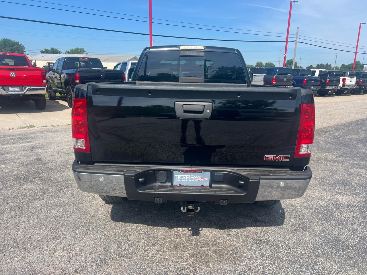 GMC Sierra 1500 4WD Ext Cab 143.5" SLT 2011