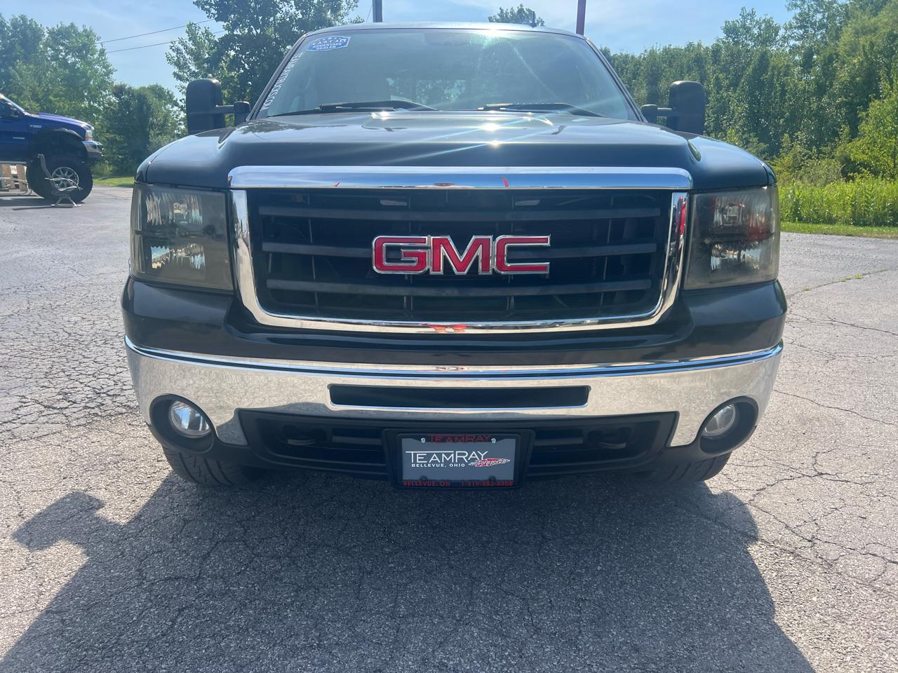 GMC Sierra 1500 4WD Ext Cab 143.5" SLT 2011